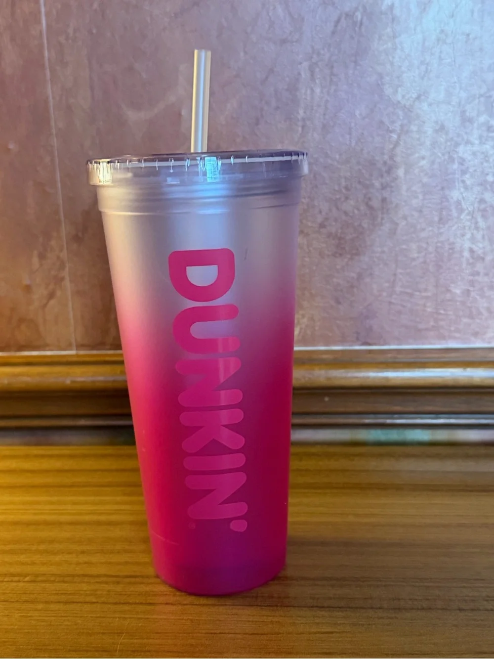 Dunkin' Donuts Summer 2024 Pink Straw & Ombre Plastic Insulated 24oz Tumbler